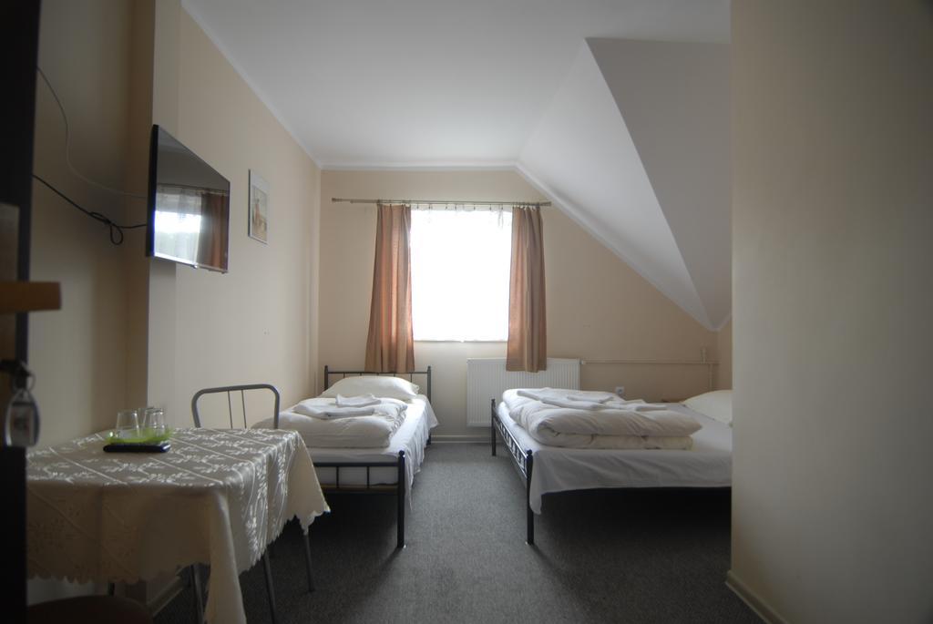 Motel U Olka Boczow Exteriör bild