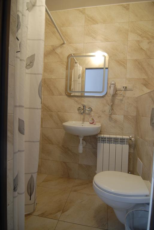 Motel U Olka Boczow Exteriör bild