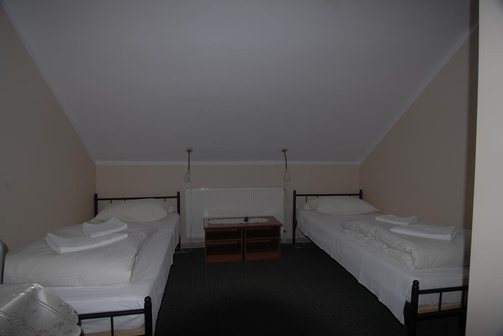 Motel U Olka Boczow Exteriör bild